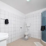 Lejlighed 2 Bedroom Lovely In