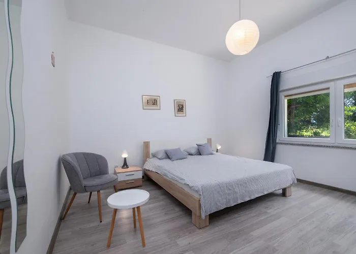 Stunning In With Wifi Apartament *