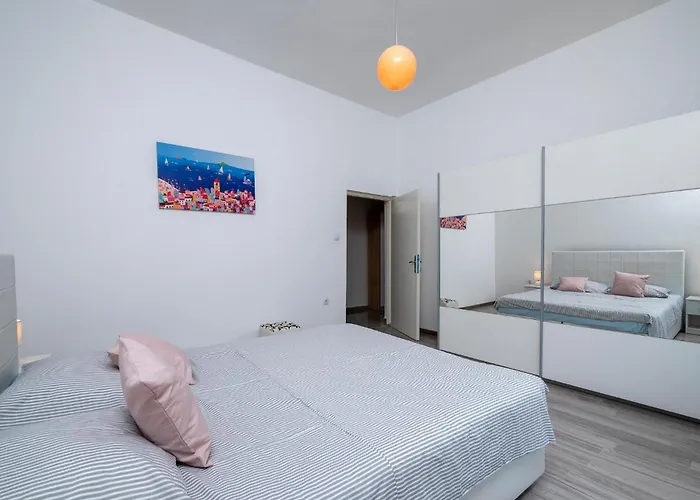 Stunning In With Wifi Apartament *
