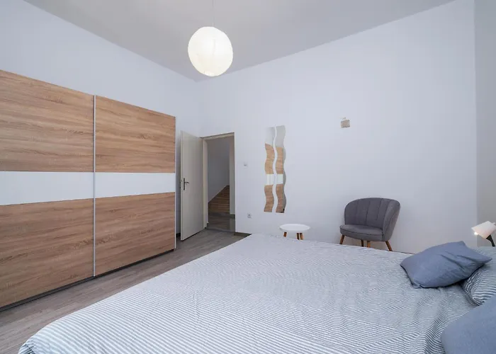 Stunning In With Wifi *