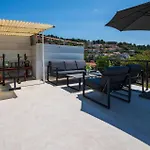 Stunning In With Wifi